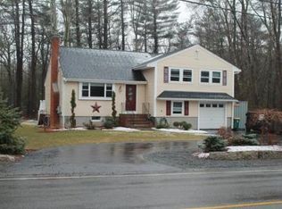 390 Groveland St, Abington, MA 02351
