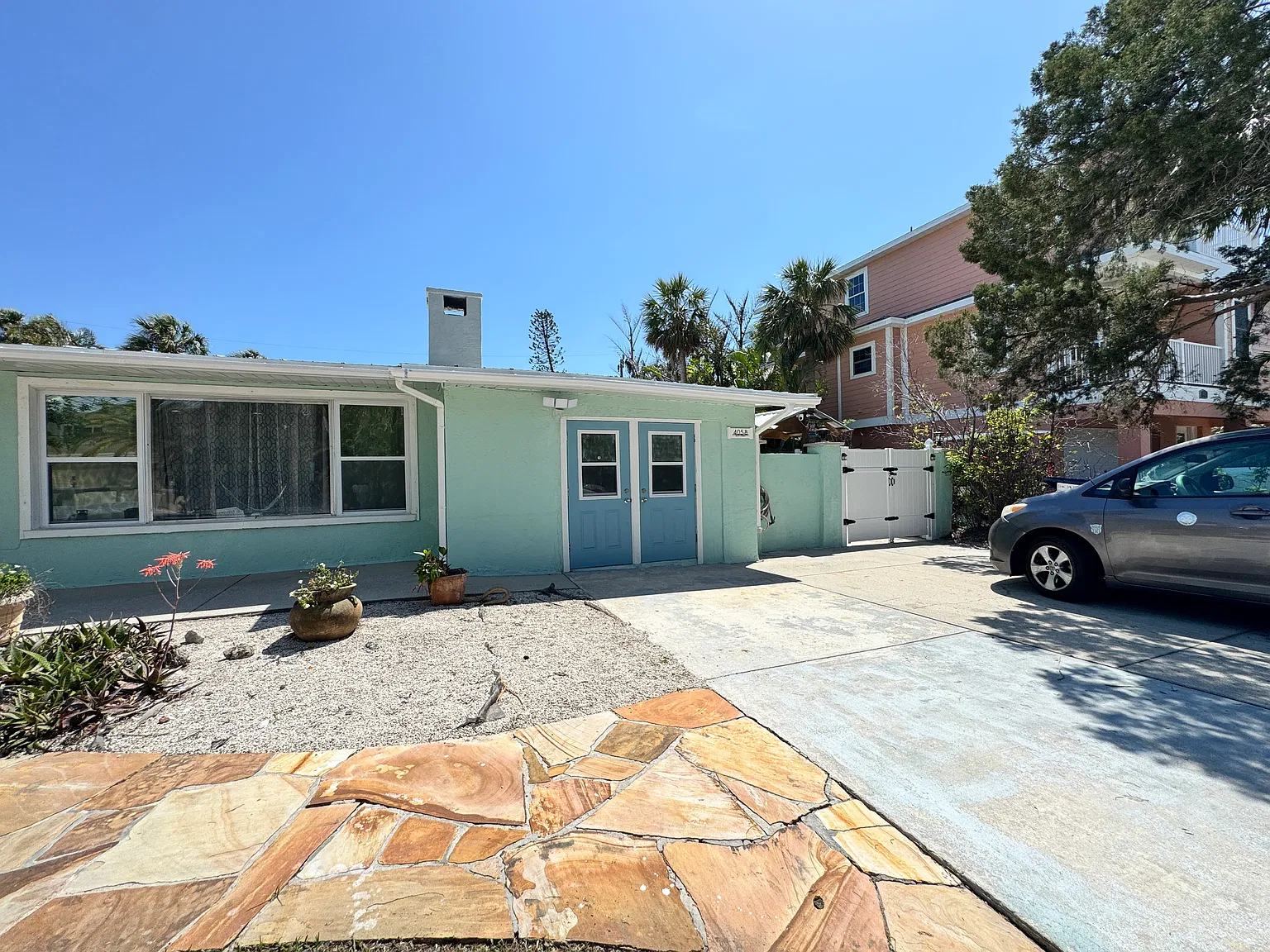 1 bed, 580 sqft, $2,000 — Photo 2