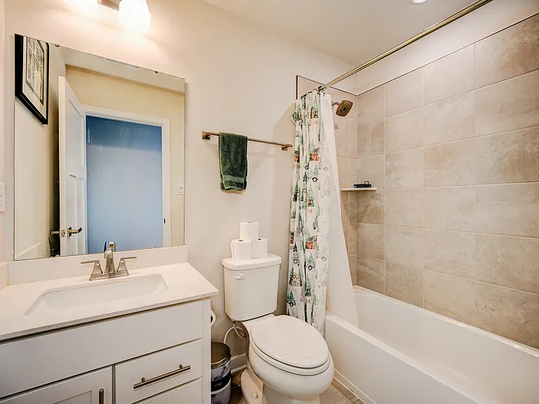 56 Pratt Ln — Photo 15