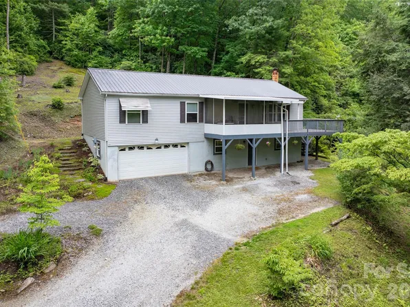 125 Round Mountain Rd, Brevard, NC 28712