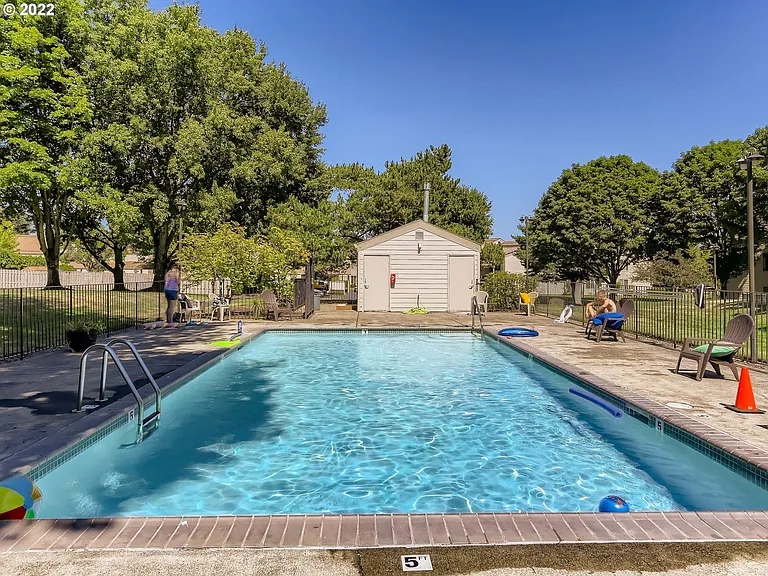 10320 SW Trapper Ter — Photo 11