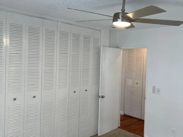 524 E Cedar Ave — Photo 5