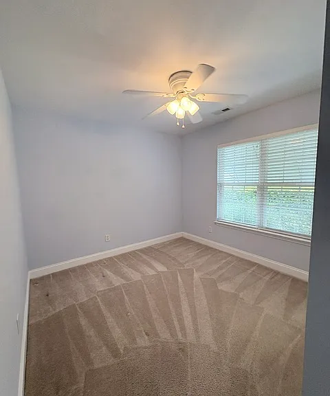 5218 Minnesota Dr — Photo 15