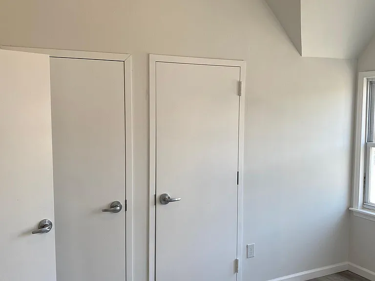 343 N Connecticut Ave — Photo 18