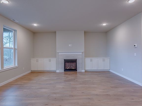2nd image of 1009 NE 13th St Lot 25