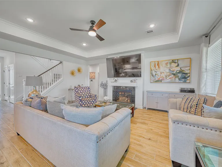 12202 Old Fashion Cir — Photo 8