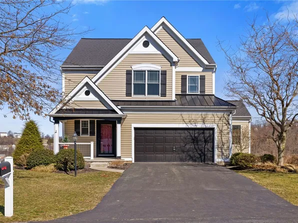 1359 Maplewood Cir S, Washington, PA 15301