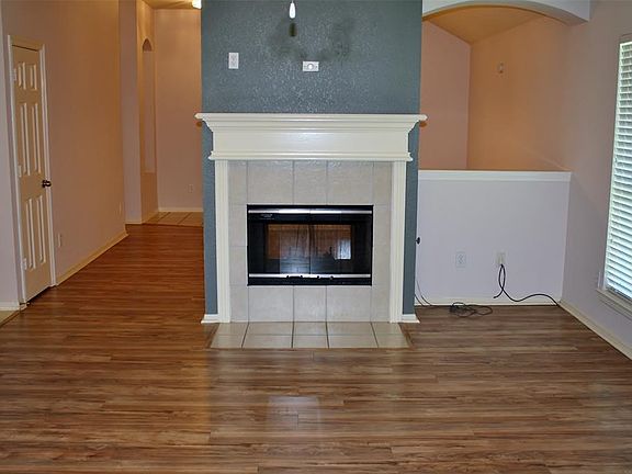 2nd image of 5006 Chase Park Ct