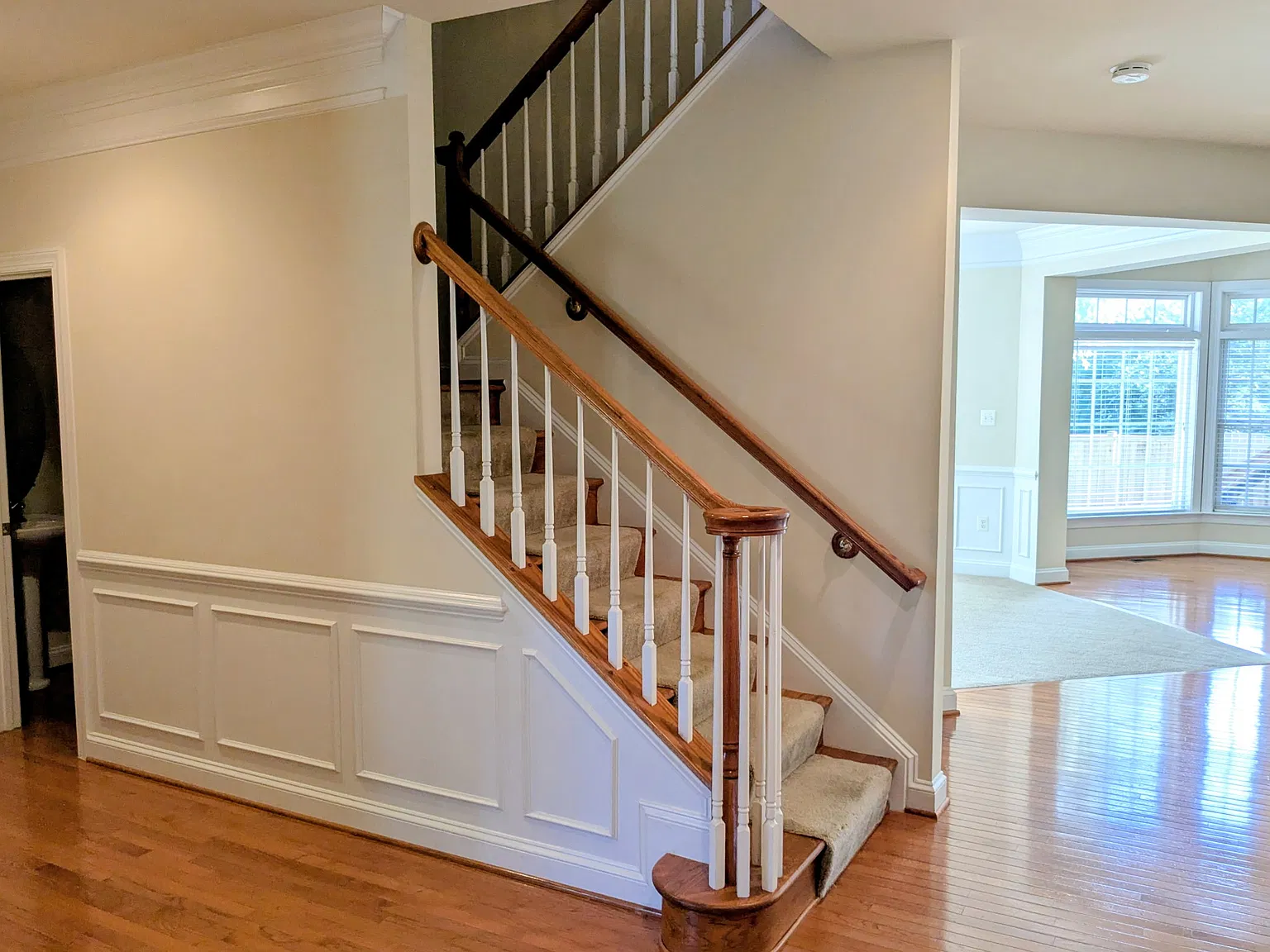 4 bed, 3296 sqft, $3,700 — Photo 4