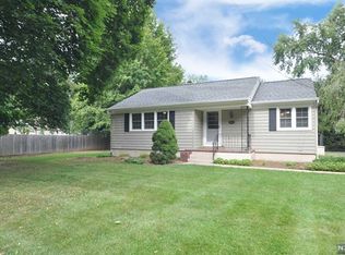 440 Old Tappan Rd, Old Tappan, NJ 07675