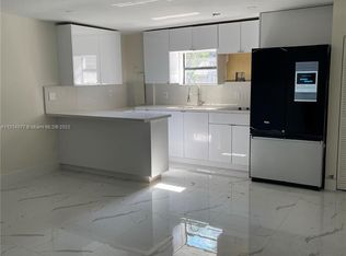 4750 NW 5th St #B, Miami, FL 33126