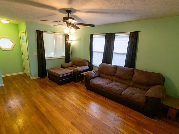 5th image of 825 Hancock Ave