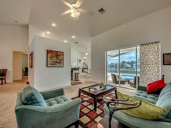 5th image of 3309 SW 28th Ave