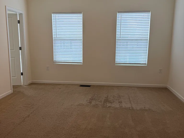1113 Epiphany Rd — Photo 19