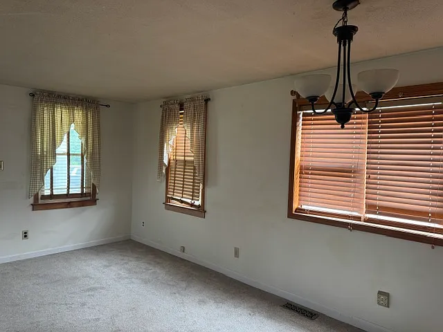 6205 Jefferson Rd — Photo 11
