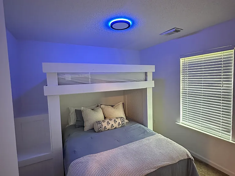 3738 Crescent Gardens Dr — Photo 7