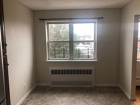 5th image of 25-29 47th St #3