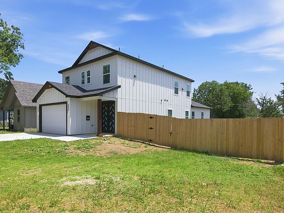 4th image of 1013 Duff Ct