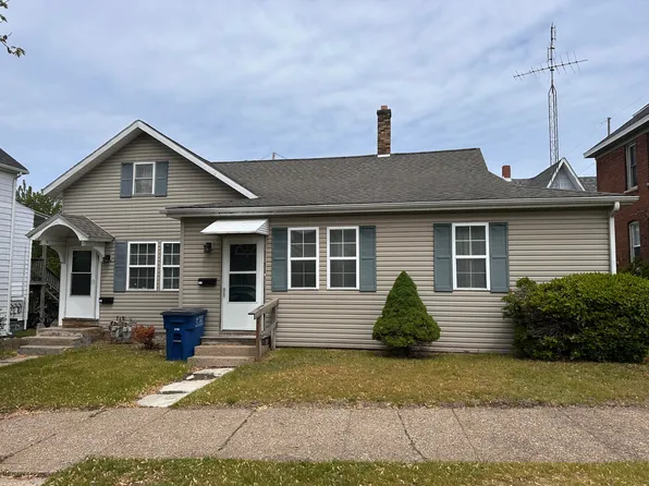 122 E Warren St, Michigan City, IN 46360