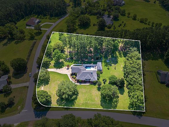 4th image of 3055 Hawks Landing Dr