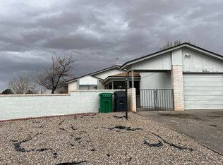 2595 Candlelight Dr SE, Rio Rancho, NM 87124