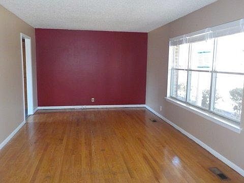 1260806_3