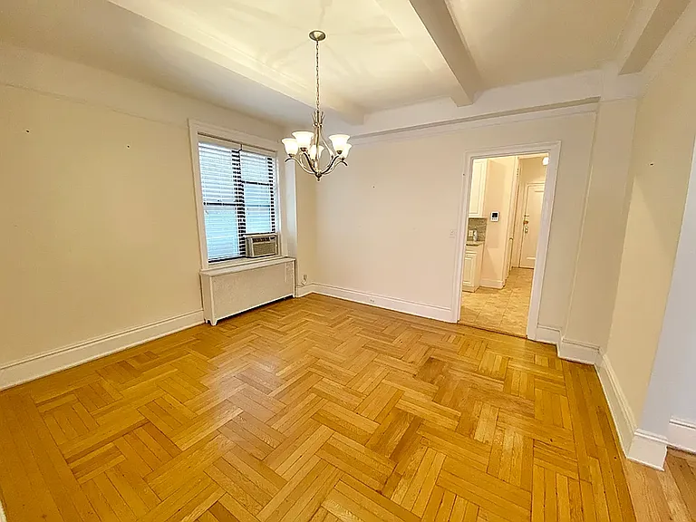 110 W 96th St #4A — Photo 3