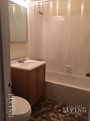 Rented by NY Living Solutions | media 4