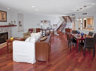 11927 Darlington Ave APT 5, Los Angeles, CA 90049
