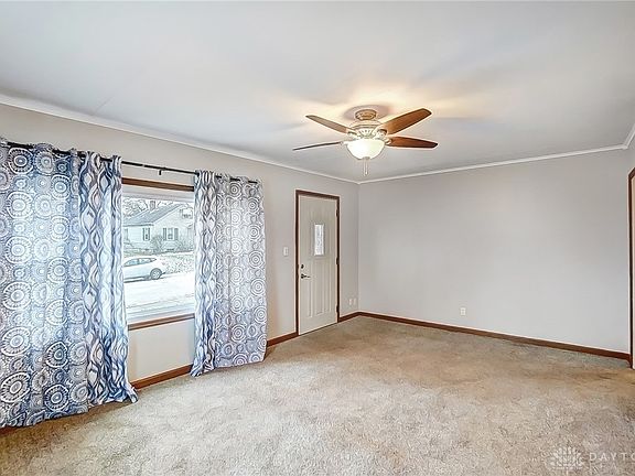 3rd image of 415 S 8th St