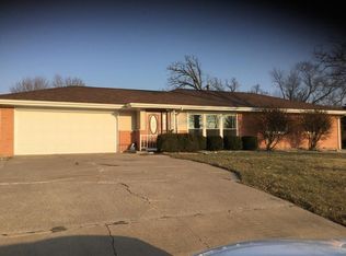 10801 Knoxville Rd, Milan, IL 61264