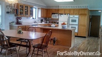 4th image of 7648 Birch Ln
