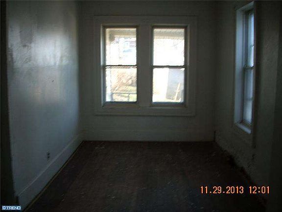 3rd image of 108 S 8th Ave