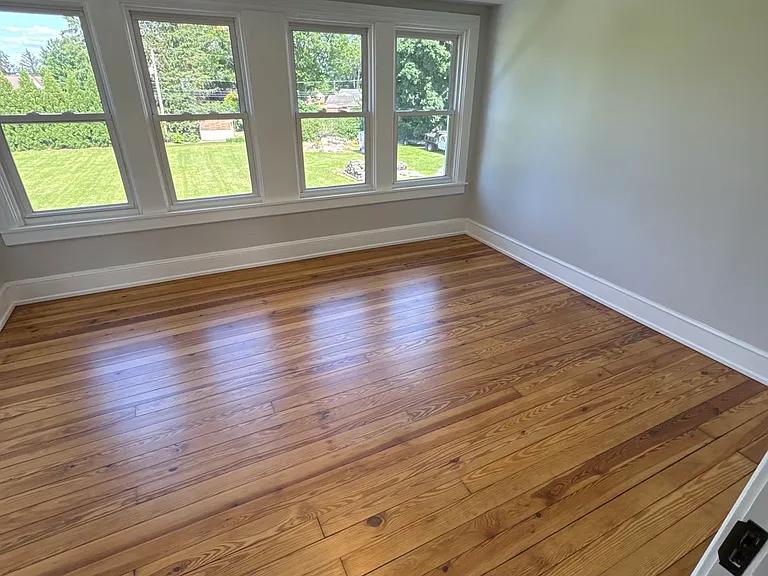 755 Centerville Rd — Photo 11