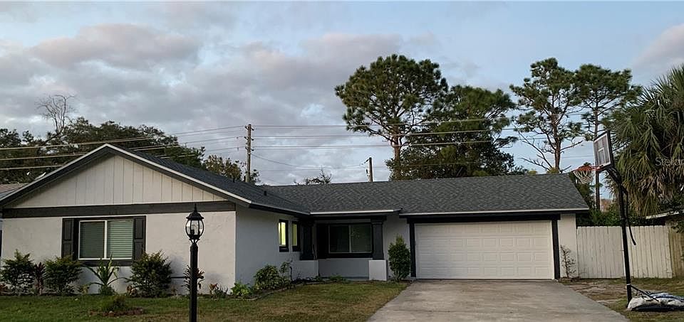 1st image of 717 Raven Ave