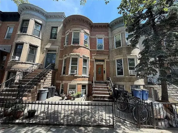 539 72nd St Floor 2, Brooklyn, NY 11209