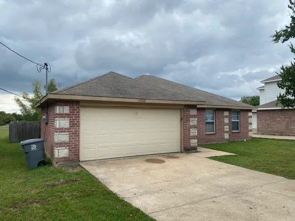 13210 Fish Rd, Dallas, TX 75253