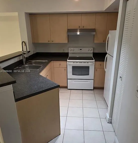 4171 San Marino Blvd #101 — Photo 2