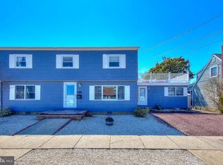300 W 18th St, Ship Bottom, NJ 08008