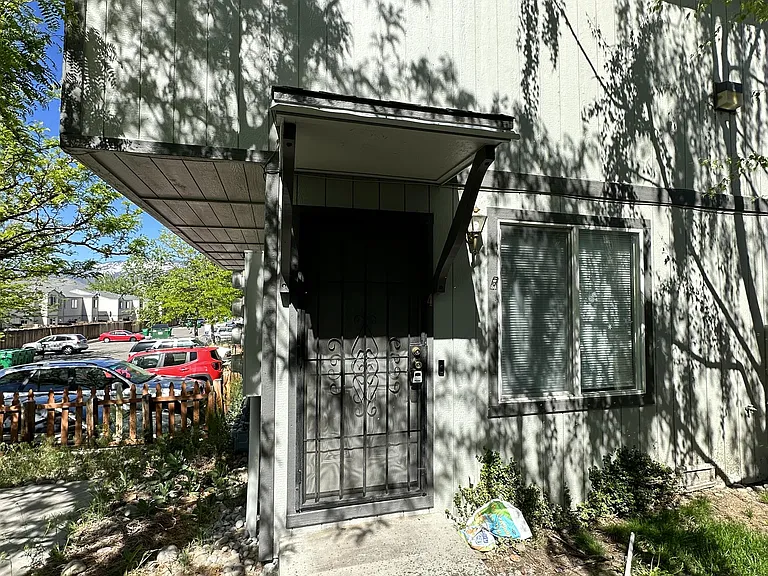 4025 Pheasant Dr #4 — Photo 1