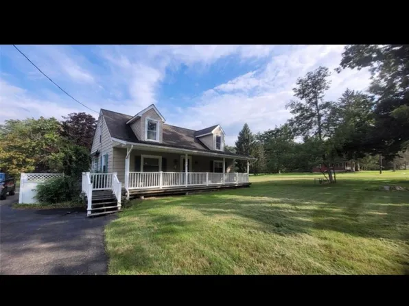 1060 Bunn Hill Rd, Vestal, NY 13850