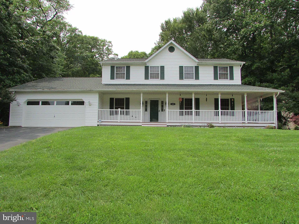 1009 Wales Dr