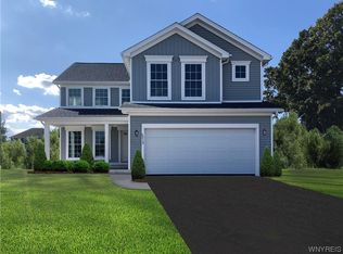 6212 Lakewood Ln, Lockport, NY 14094