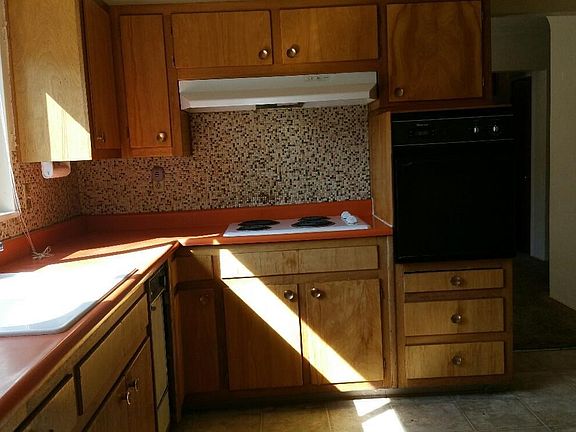 2100 Gretta ST NE Albuquerque NM 87111-K