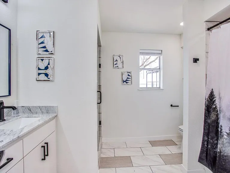 217 Scenic Dr — Photo 3