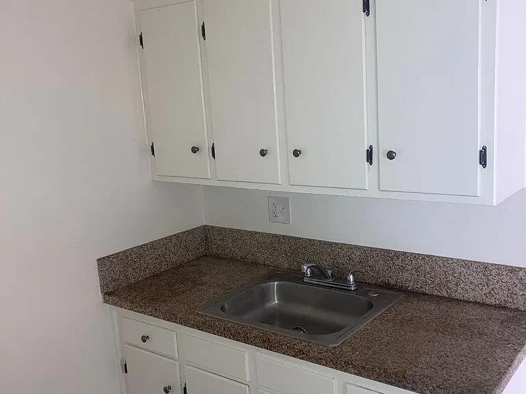 1101 S Standard Ave #5 — Photo 3
