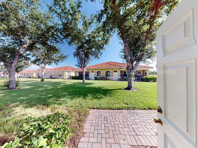 1560 Cumin Dr — Photo 2