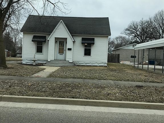 2nd image of 715 N Edwardsville St