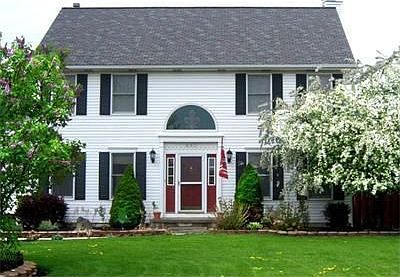 1st image of 650 Cobblestone Dr