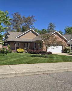 139 Shorewood Dr, Michigan City, IN, 46360